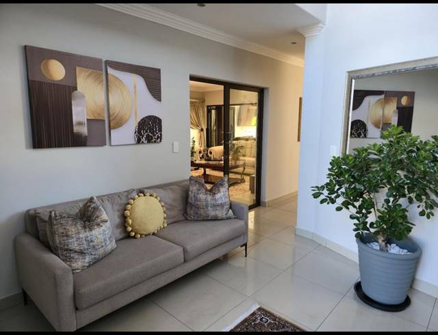 5 BEDROOM PROPERTY TO RENT IN MIDSTREAM ESTATE